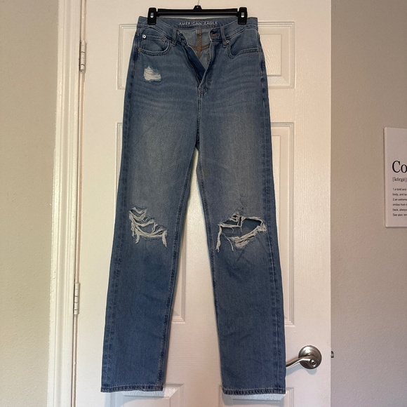 Denim - American Eagle Baggy Jeans